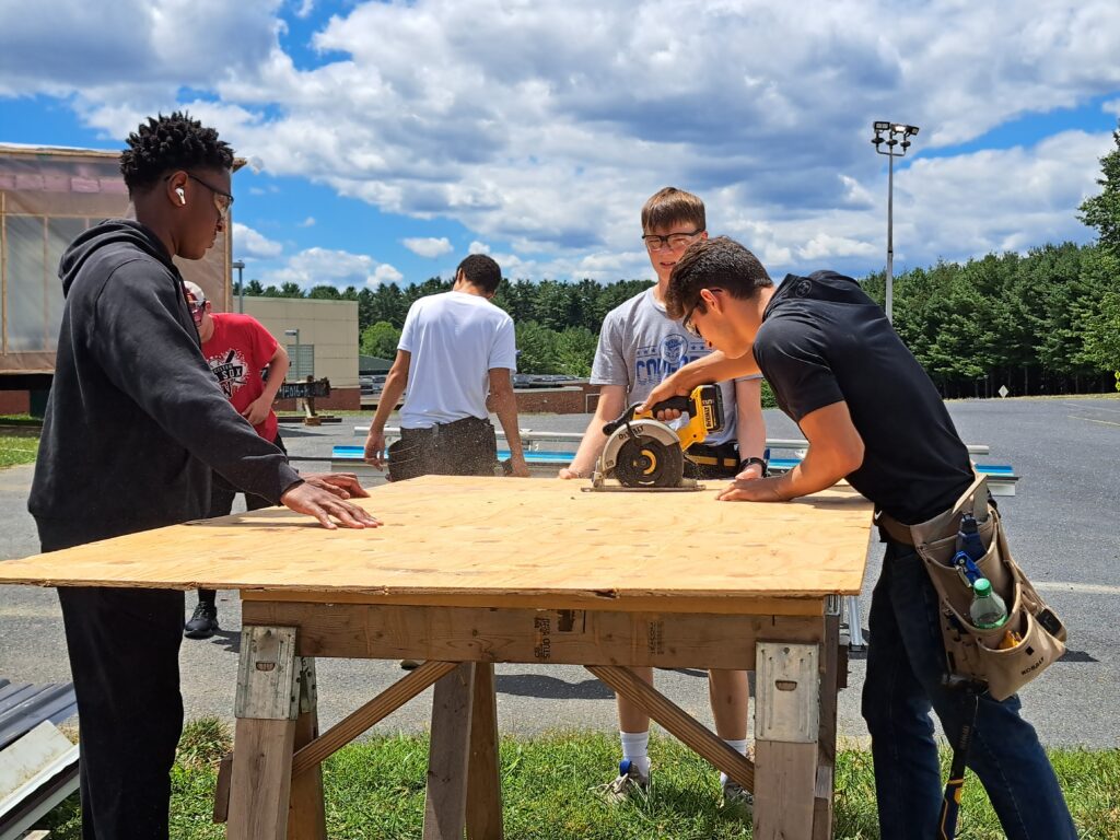 Carpentry – Valley Career & Technical Center